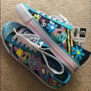 New Girls Skechers Twinkle Toes Shoes (Size 3)